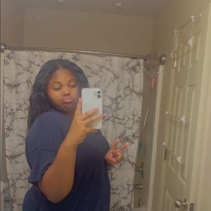 Meet your Posher, Sierra